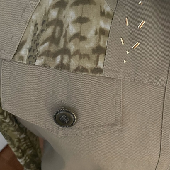 Boutique look jacket, high end unique beige/tan. - Picture 4 of 4